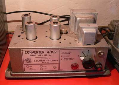 Geloso G4-152 (1962)
Convertitore a valvole da 144-146 MHZ a 26-30 MHz.
