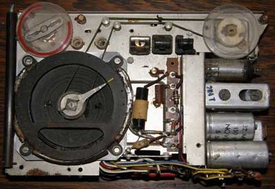 Voxson-FARET (I); Dinghy mod.503; (1955-59)
Vista interna dell'apparecchio.
