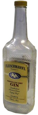 Radio transistor "Fleischmann's Distilled Dry Gin"
Supereterodina O.M.
Anno: 1980-85
Alimentazione a pila 9 volt

