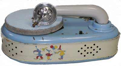 Spear Product INC. (USA 1950/55)
Grammofono giocattolo a 78 giri mod. 400
Alimentazione 110 volt
