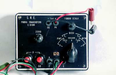 Corso anno 1961
Provatransistori da usarsi in combinazione con il tester da 1000 Ohm/Volt
