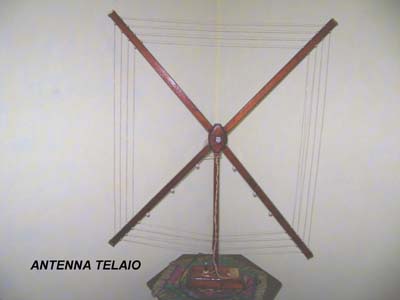 antenna
Era l'elemento base per la resa dell'apparecchio nei primi anni della radio.
